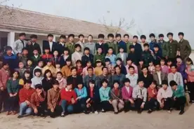 故事：那年，我执意嫁给了高中同班的老同学，在农村活成了这个样子图片