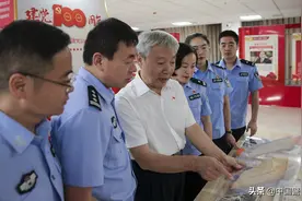 【红色圣地公安行】走进石家庄市人民警察训练学校党史馆：“老物件儿”镌刻忠诚警魂图片