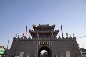 努尔哈赤崛起的特殊时代，这几位人物看似与他对立，实则帮助很多图片