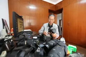 一张全家福 拍了二十年图片