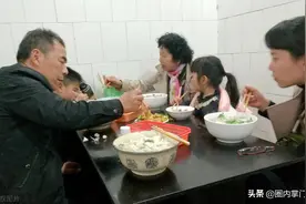 8元一碗的烩面，说实话在郑州不赚钱！别恶意竞争了，活下来不易图片