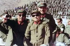 1981年，苏联50万钢铁洪流震惊世界，十天后中国在华北点兵10万图片