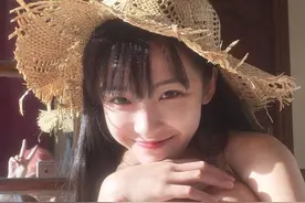 抖音公认比半藏森林还茶的学霸美女翻车！网曝素人还学历造假…图片