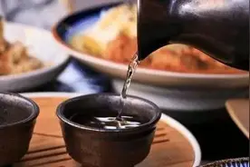烧酒是白酒吗？不同场合可别再认错了图片