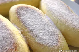 家中自制蓝莓夹心面包，无须烤箱和蒸锅，简单美味，比买的还好吃图片