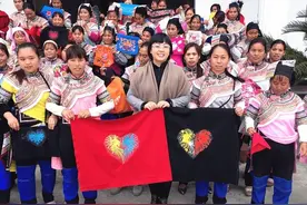 民建会员靳英丽带领绣娘创业：一针一线绣出美丽生活图片