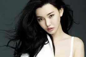 女星童菲靓照图片