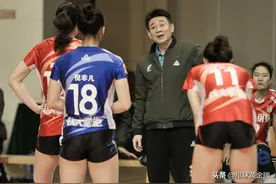 他是排坛最大水货教练，夺冠全靠摘桃，明年或要摘桃郎平成新主帅图片