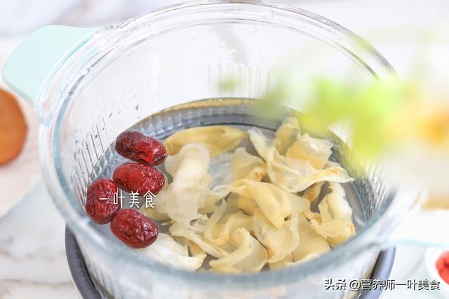 藜麦花胶的功效 2026年藜麦花胶的功效与禁忌