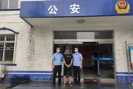 石家庄循环化工分局抓获一名网上逃犯图片
