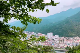 陕西无红绿灯的县城！出租车9辆，有高铁站，曾差点被合并图片