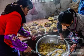 江西赣州舌尖上的美食，赣南农村宴席必备的菜品，故乡难忘的美味图片
