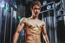 “荷尔蒙”旺盛的男生，大多有4个共性，自查下看看自己占了几个图片