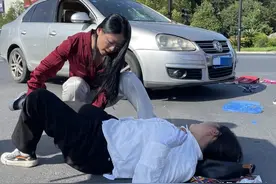 陈玮代表：用医术救人 用履职为民图片