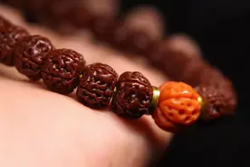 谈“油”色变？这4种文玩“油盘”之后，又润又透图片
