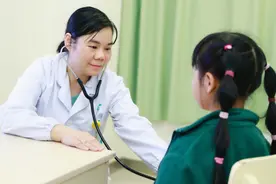 13岁少女发胖长出“胡子”？专家：多囊卵巢综合征诊断干预应从青春期开始图片