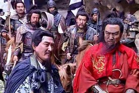 华容道放走曹操，其实是诸葛亮刘备的一场阴谋，张飞赵云永远不懂图片
