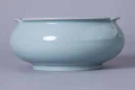 价值上亿元，天青色的汝瓷为何会卖这么贵，又有何特别之处？图片