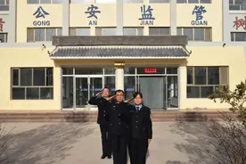 【我的警察故事】坚守从警路 执着铸忠诚图片
