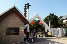 问：听说湘潭有个杨梅洲，上面有个类似橘子洲头的公园，求证图片