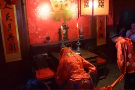 民国诡异录：消失的红衣新娘图片