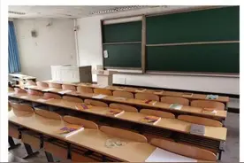 清华大学"教室偷拍照"流出，讽刺了多少人：你的吃相太难看图片