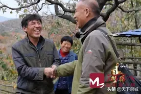 全国脱贫攻坚先进个人 |济南李洪文：摩托车上的驻村第一书记图片
