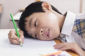 孩子马虎粗心的毛病该咋改？高情商父母的小妙招，值得借鉴学习图片