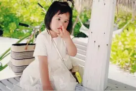孩子从小喜欢“挖鼻孔”，长大后会变啥样？大多逃不开这3种结局图片