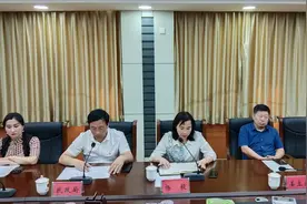 【本地新闻】宏跃集团捐资助学捐赠仪式图片