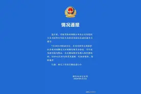 独闯无人区的女孩香消玉殒，游客却冒着危险在青海网红公路拍照图片