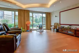 3200万 梦清轩 直观湖景 独栋别墅 精装修保养完好 拎包即住图片