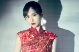 唐嫣产后亮相身材抢眼，为何女星们生完孩子像没生？幕后实在太拼图片