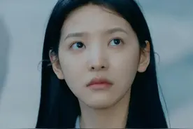 《女心理师》尤娜：用自杀博关注的背后，藏着多少家庭的“隐痛”图片