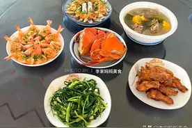 福建一家五口的晚餐，走红朋友圈，网友：都是我爱吃的，能蹭饭吗图片