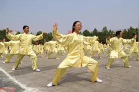 打拳不练功，老来一场空，基本功太重要图片