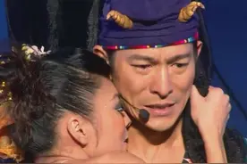 杨丽娟和赖文慧，都是刘德华粉丝，同样年过四十未婚，结局却不同图片