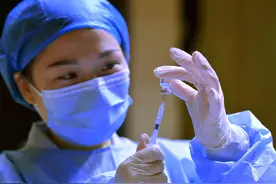 打完新冠疫苗，如何知道是否已有抗体？专家：自然产生，无需检测图片