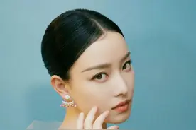 高光是“瘦脸之光”？用对选对了，30岁后的肌肤依然闪着20岁的光图片