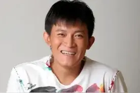 “硬汉”杨志刚的毁灭史，和把他一步步捧进“深渊”的异姓亲哥图片