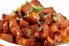 五花肉这样做，下酒又下饭，红亮诱人还不腻，做法老简单了图片