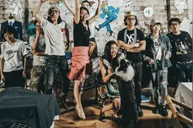 敢称全国第一的成都社区，很迷很魔幻图片