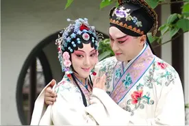 春色·游园——品味虚拟情境下的昆曲表演之美图片
