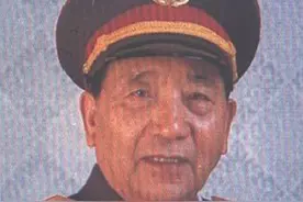 十五军军长是秦基伟，而下辖三个主力师，又是谁任师长图片