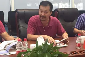 浙江的隐形富豪：身价高达450亿，掌舵国内最强的插座集团图片