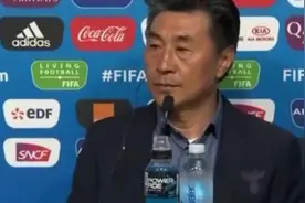 王霜给中国足球盖上的遮羞布 贾秀全狠狠掀起 主教练毁掉铿锵玫瑰图片