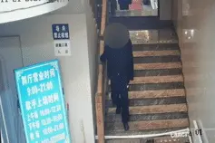 舞厅偷貂，穿去上网，拢共“潇洒”一小时图片