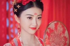 棺材店门口一上联：“唯恐生意太好”，下联让人拍手叫绝图片