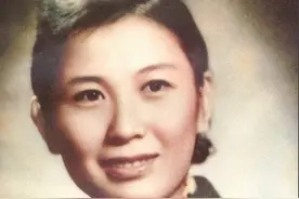 永远的七仙女：黄梅戏一代宗师严凤英，最终被逼服药自尽图片