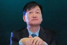 靠养猪赚千亿，河南首富的财富故事图片